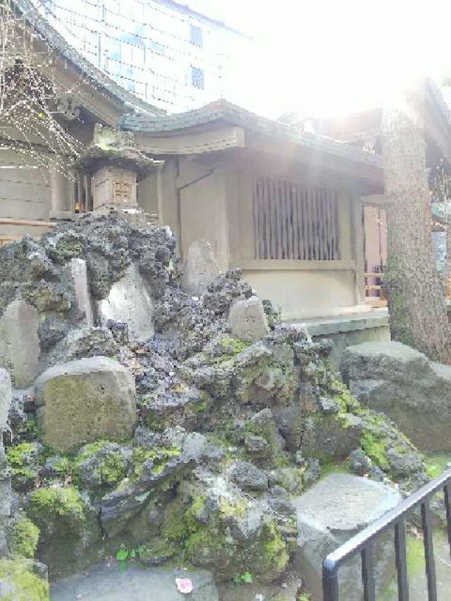 東京都新宿区歌舞伎町2-17-5 浅間神社（稲荷鬼王神社）の写真4