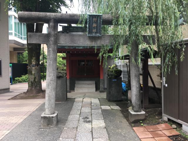 東京都港区芝3-12-19 柳神社の写真1