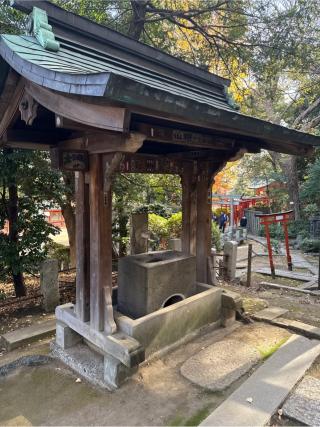 駒込稲荷神社(根津神社境内社)の参拝記録(⛩️🐍🐢まめ🐢🐍⛩️さん)
