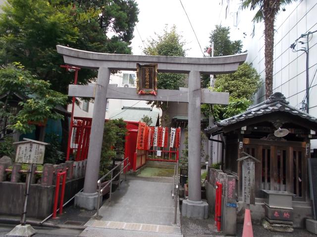 東京都江東区白河3-2 白笹稲荷神社の写真2