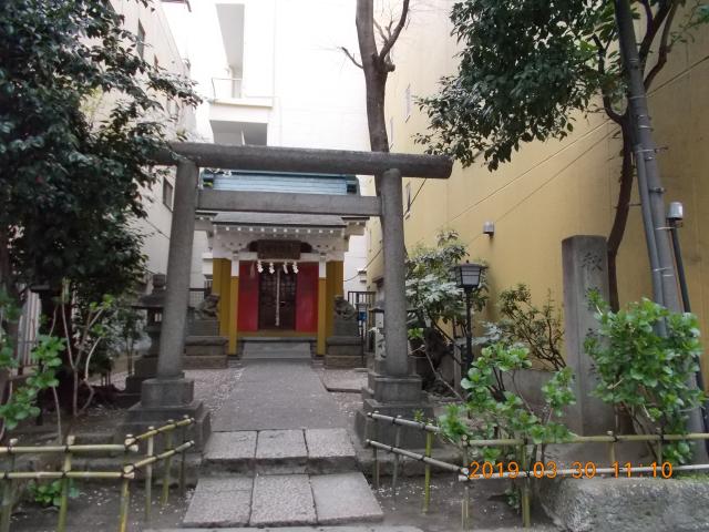 東京都新宿区新宿1-8-2 秋葉神社の写真3