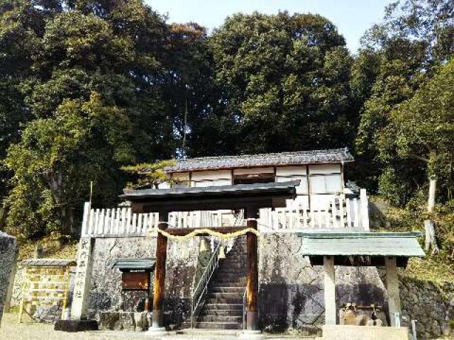 奈良県生駒郡平群町西宮617 平群神社の写真1