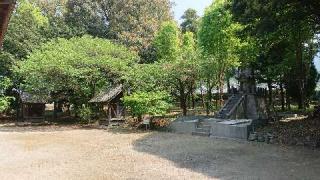 石垣神社の参拝記録(5番ピンのヨシマルさん)