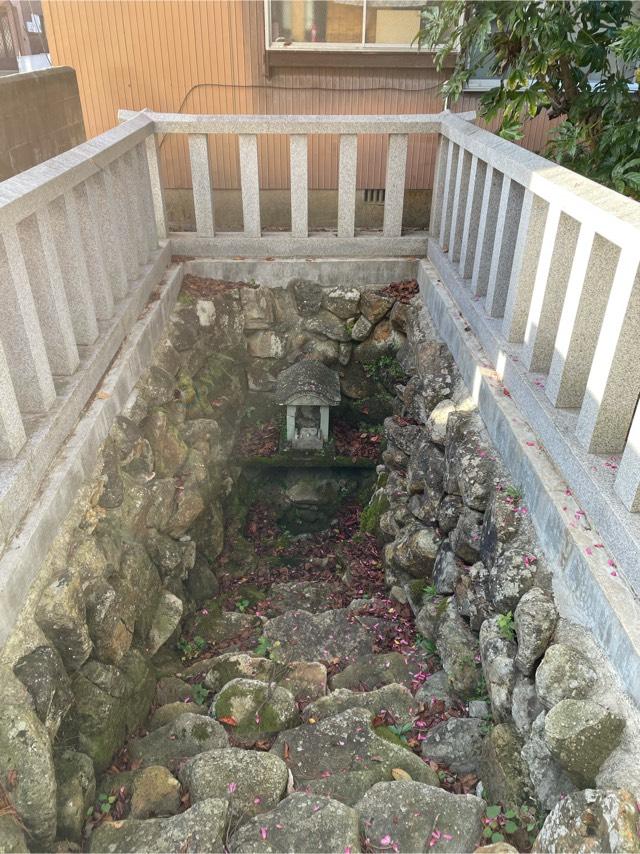 福井県越前市京町２丁目４ 千代鶴神社の写真3