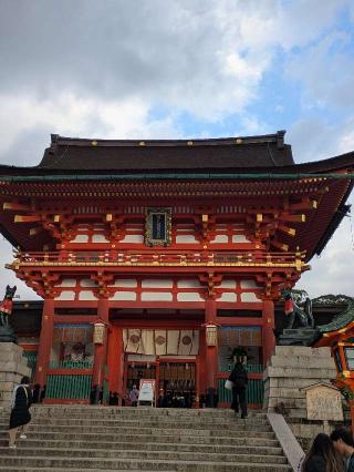 伏見稲荷大社御旅所の参拝記録(ひこにゃんさん)