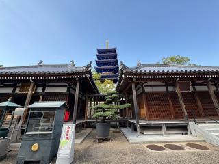 五重塔（青龍塔）（中山寺）の参拝記録(ととるしさん)