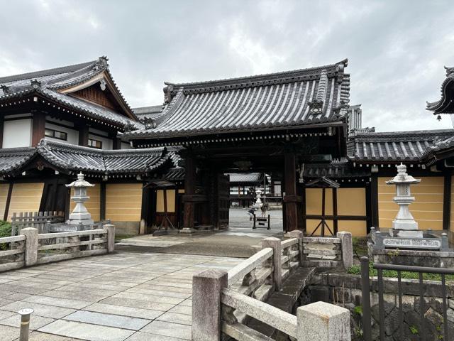 興正寺　阿弥陀堂門の参拝記録1