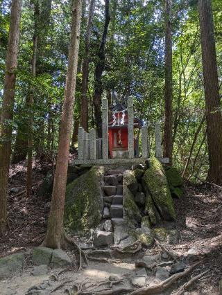 天の岩戸神社(室生龍穴神社 境内社)の参拝記録(まさきさん)