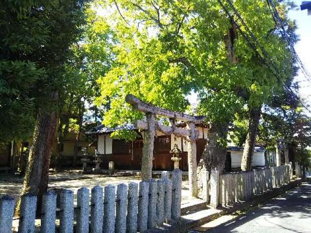 奈良県大和高田市礒野町20-16 多久蟲玉神社の写真1