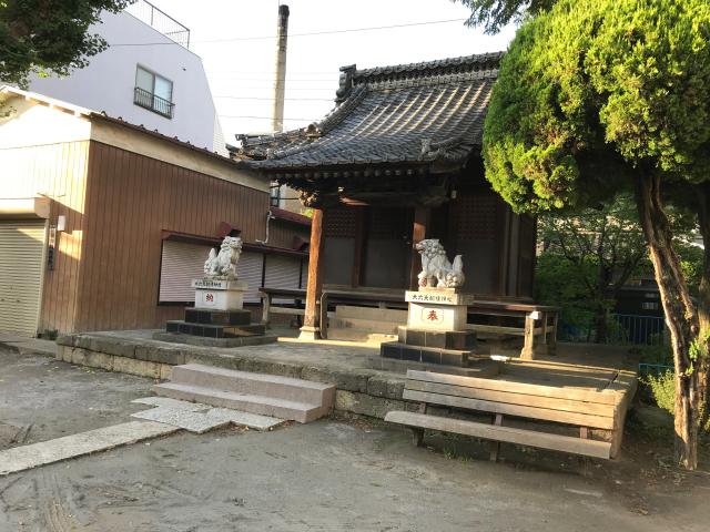 東京都足立区本木南町4-2 胡録神社の写真1