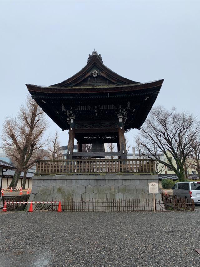 東本願寺　鐘楼の参拝記録(よいこっちさん)