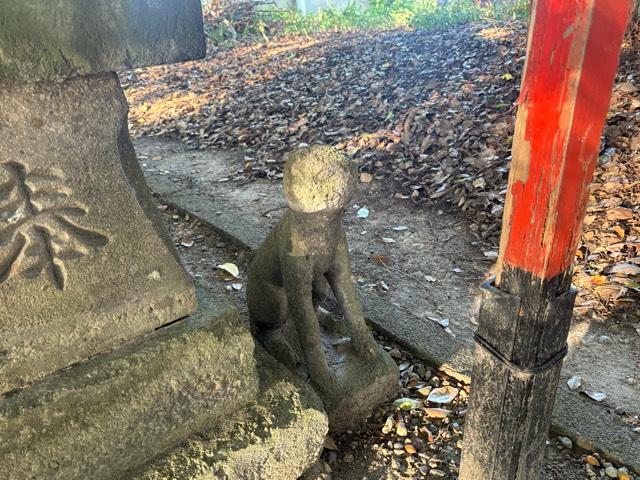 大阪府柏原市田辺1-10 初吉稲荷社の写真7