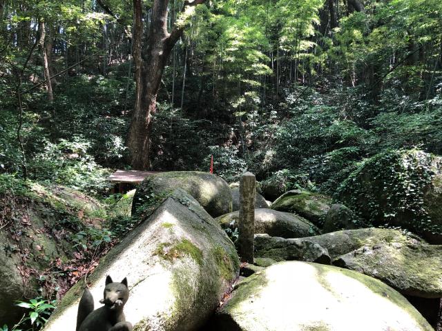 福岡県太宰府市石坂２丁目１３−１ 石穴稲荷神社の写真2