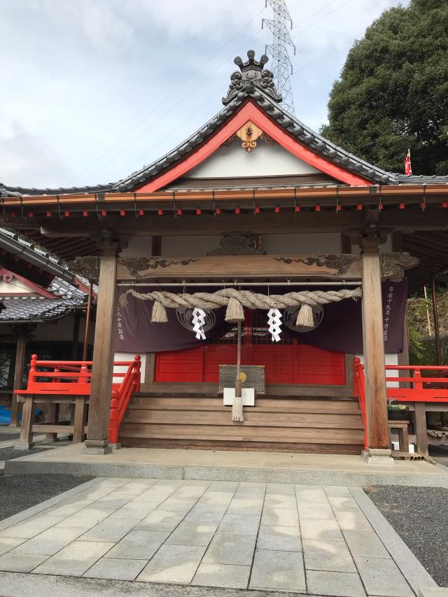 重氏稲荷神社の参拝記録(とらっちさん)