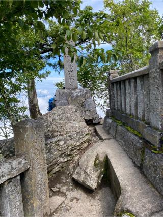 三峯神社奥宮の参拝記録(スーパーカブさん)