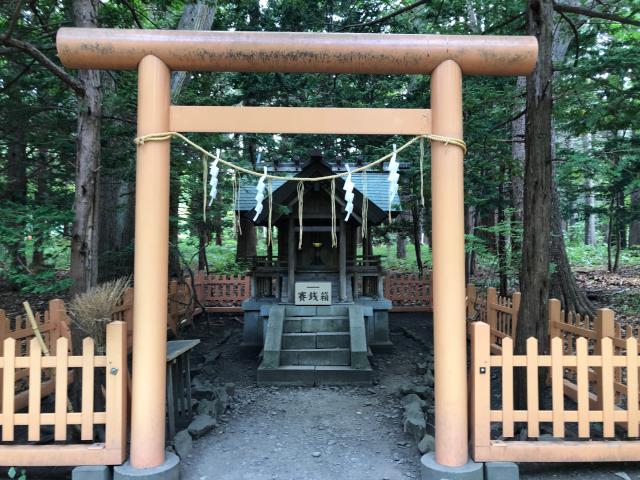 北海道札幌市中央区宮ケ丘474番地（北海道神宮境内） 札幌鑛靈神社（北海道神宮末社）の写真2