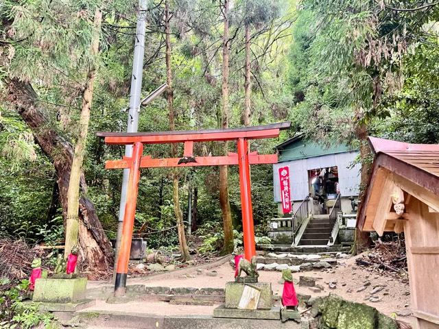 氷室稲荷神社　(氷室神社 末社)の参拝記録1