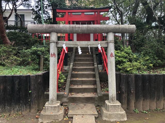 東京都練馬区豊玉南3-11-8 富士稲荷神社の写真1