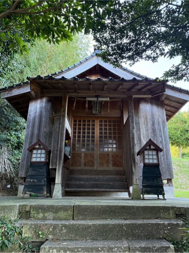 新潟県佐渡市小木町1386 諏訪神社の写真2