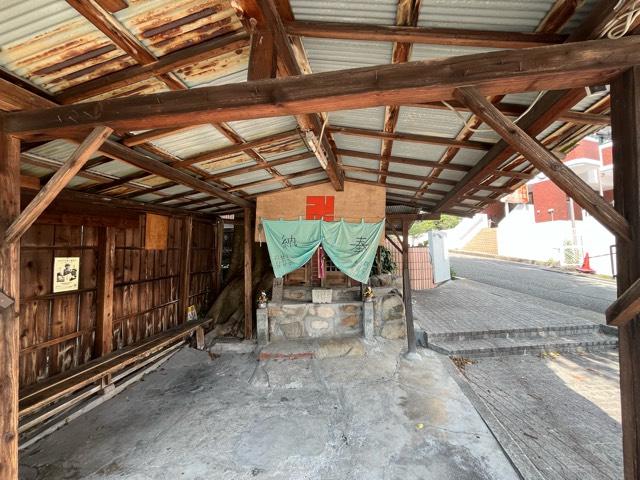 兵庫県宝塚市川面5-8 地蔵尊の写真2