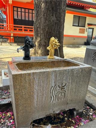 威徳稲荷神社(花園神社境内社)の参拝記録(色部優兎さん)