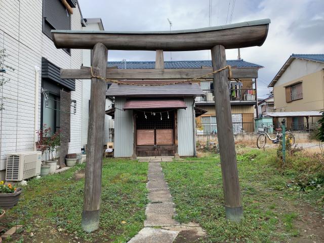 東京都足立区興野2-30 興野御嶽神社の写真1