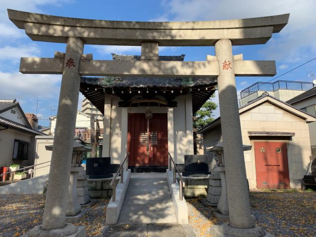 東京都足立区本木2-5-7 中曽根神社の写真1