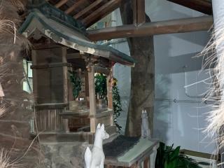 稲荷神社の参拝記録(金髪しんちゃんさん)