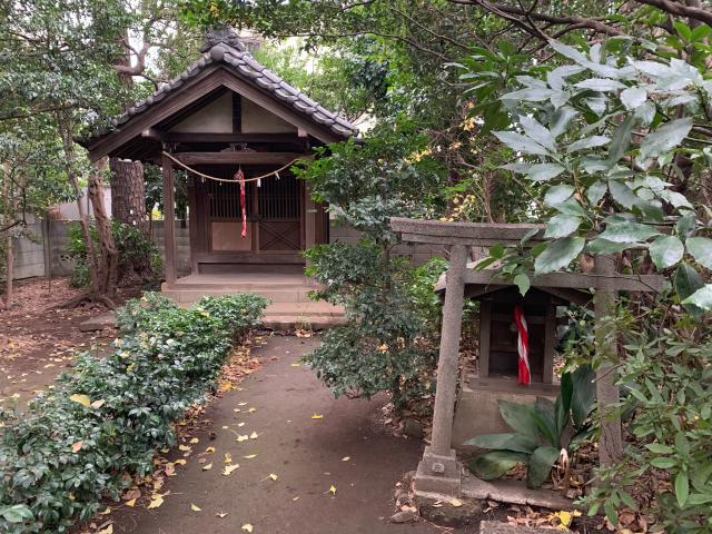 東京都世田谷区喜多見3-20 諏訪神社の写真1