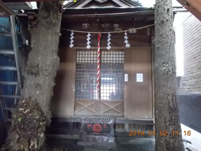 東京都台東区上野1-14-1 下谷箭弓稲荷神社の写真2