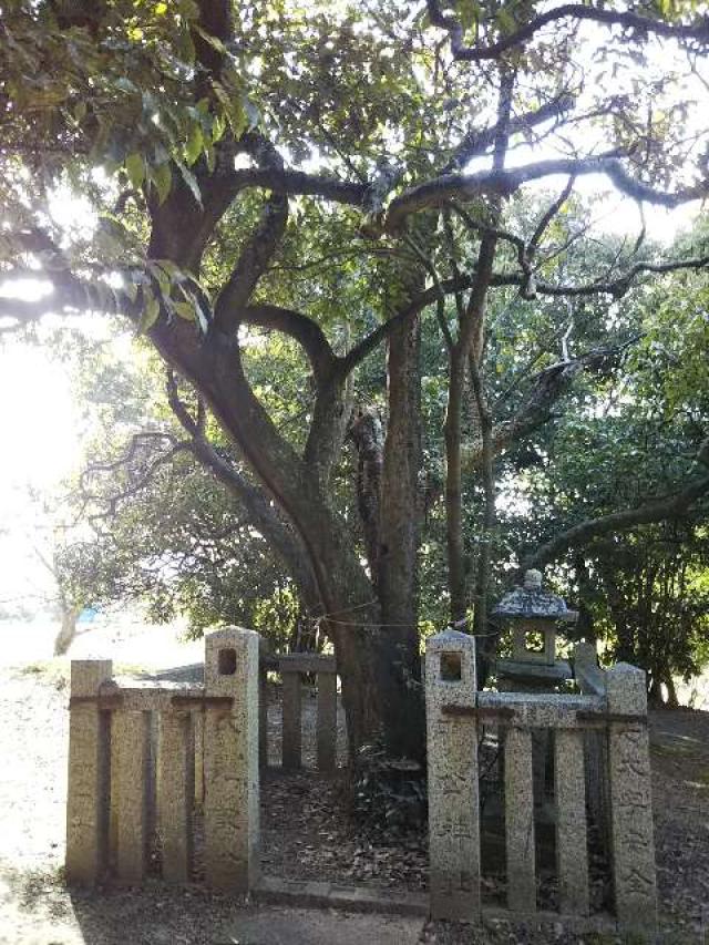 奈良県橿原市高殿町鴨公 鴨公神社跡の写真1