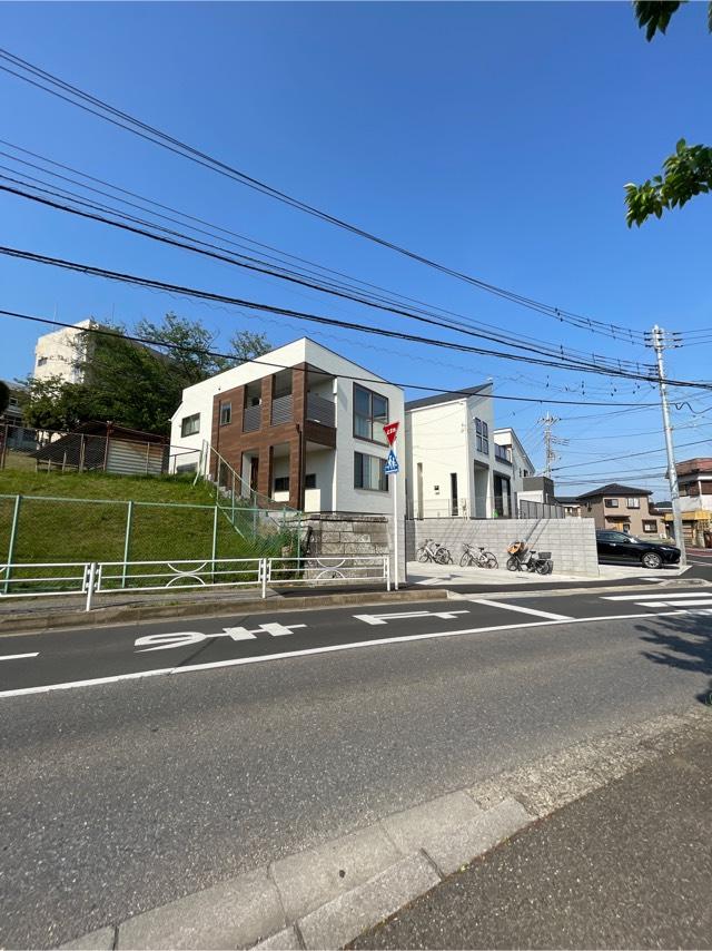 千葉県船橋市芝山7-37 稲荷神社の写真2
