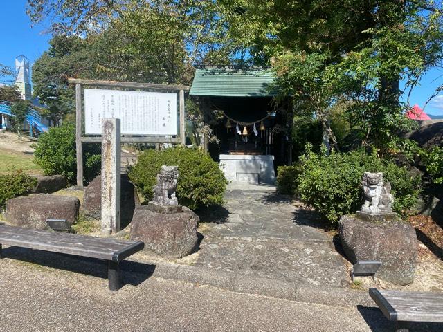 岐阜県中津川市駒場 女夫岩神社の写真1