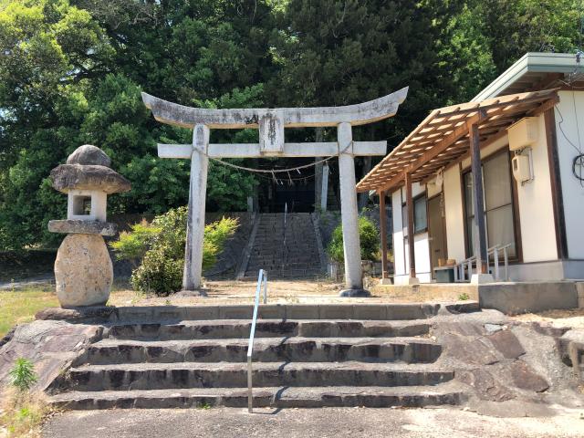 広島県庄原市本郷町 艮神社の写真1