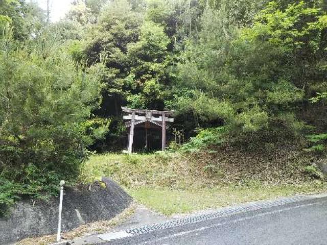 三重県名張市上比奈知 朝方神社の写真2