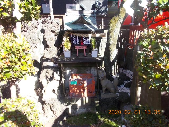 東京都大田区田園調布2-10-13 出世稲荷神社の写真3