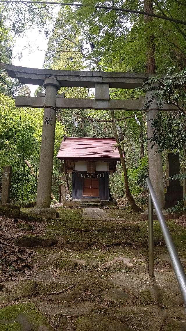 新潟県長岡市栖吉町2527 三都石神社の写真2