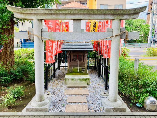 東京都調布市国領町2-5 昇福稲荷神社の写真1