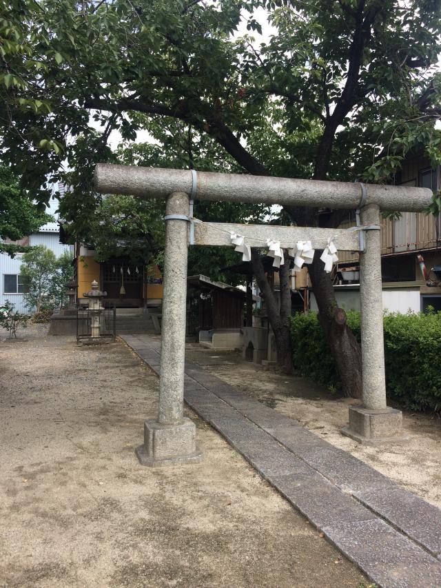 埼玉県草加市新里町1015 新里氷川神社の写真1