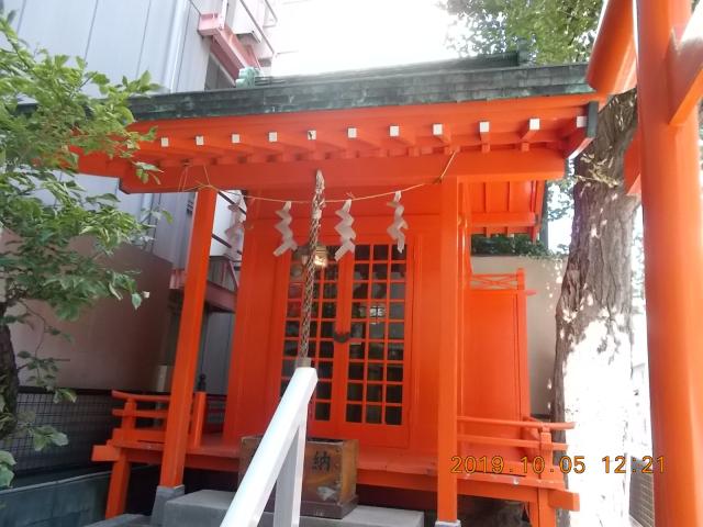 東京都中央区新富2-9-5 新富稲荷神社の写真2