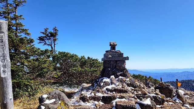 横手山神社の参拝記録(紫雲さん)