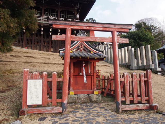 奈良県奈良市雑司町406 興成神社の写真1