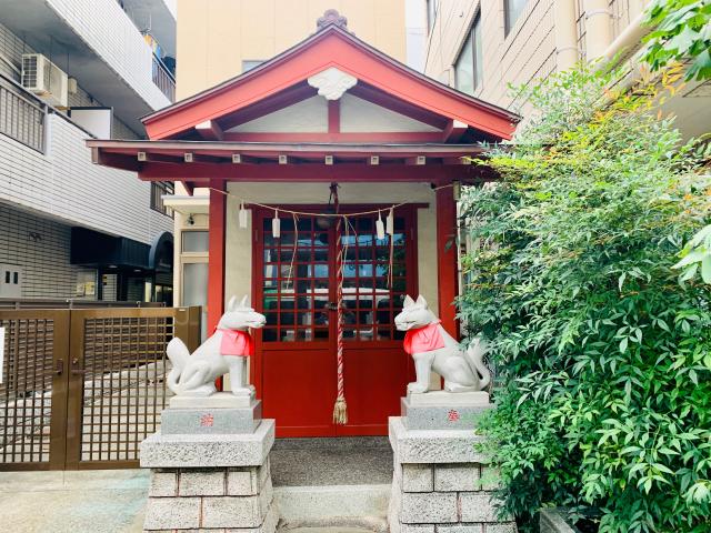 東京都新宿区改代町43 改代稲荷神社の写真1