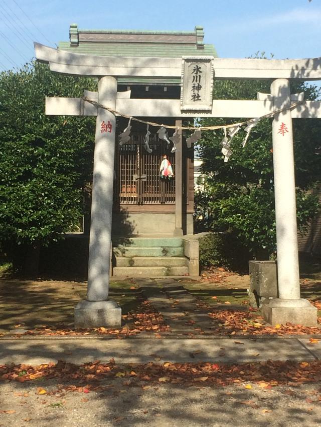 埼玉県草加市小山２丁目６−１５ 氷川神社の写真1