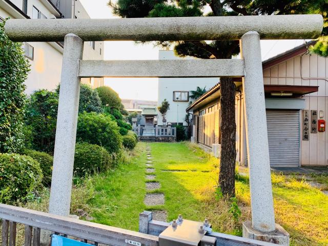 東京都江戸川区上一色３丁目６−１０ 上一色日枝神社の写真1