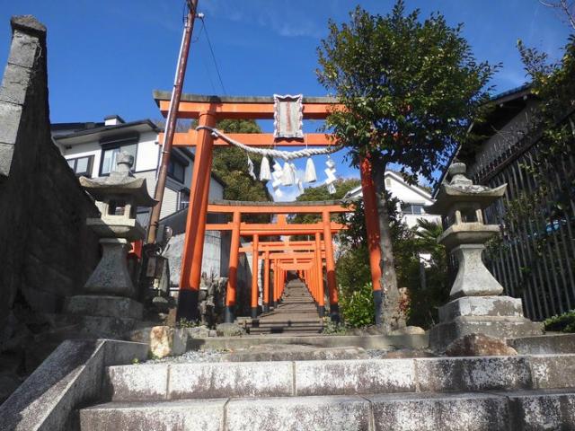 兵庫県宝塚市中筋山手３丁目７−１ 有高稲荷神社の写真2