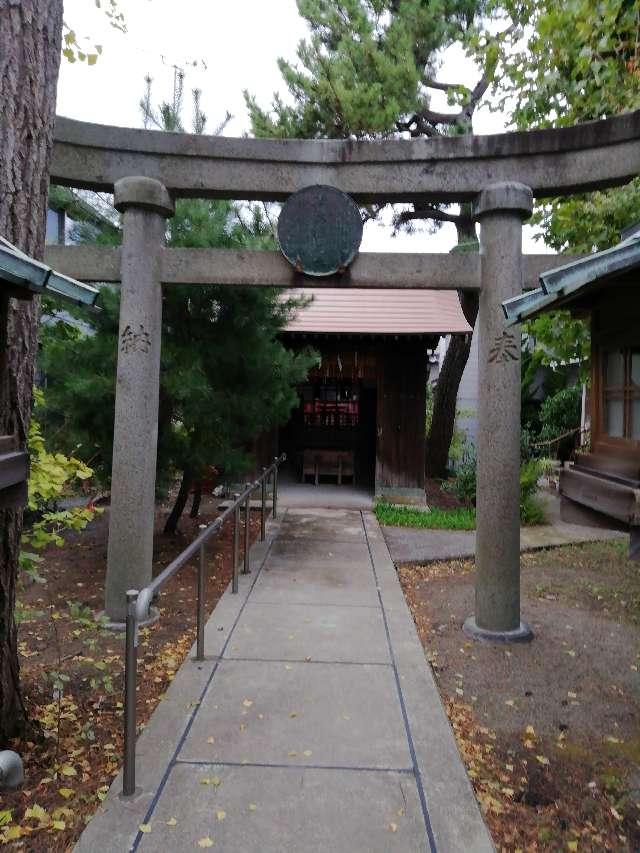 御林稲荷神社の参拝記録(ネコのしろこさん)