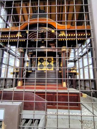 稲荷社(調神社旧本宮)の参拝記録(三毛猫さん)