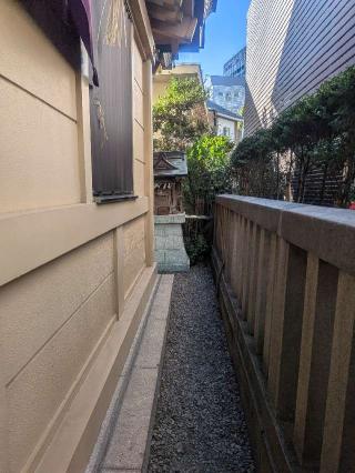 稲荷神社(朝日神社境内社)の参拝記録(はくすみさん)