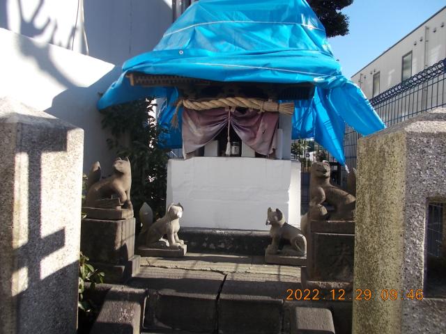 東京都墨田区向島4-24-21 稲荷神社の写真2